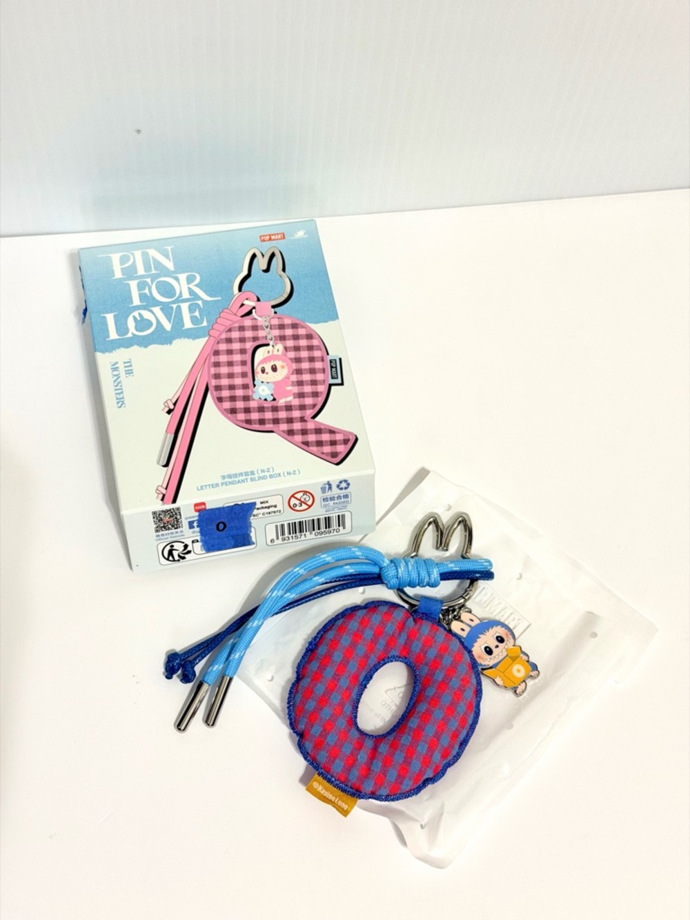 THE MONSTERS Pin for Love Series- Letter Pendant - O